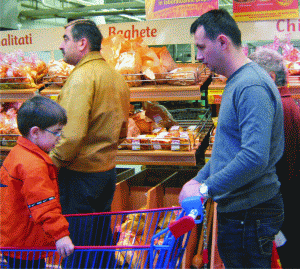 Economistul şef al BRD mai spune că nu toate sectoarele îşi vor reveni uniform, iar recuperarea va fi diferită.