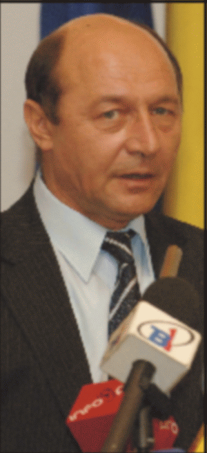 Dan Voiculescu: Voi trimite CNSAS probele potrivit cărora Băsescu a făcut poliţie politică
