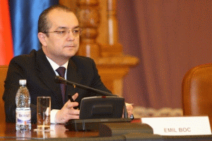 Avertismentul lui Boc: Pensii şi salarii reduse sau din decembrie sistăm plăţile