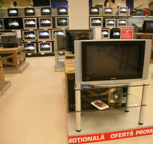 Televizoarele LCD s-au ieftinit cu peste 50% faţă de 2007