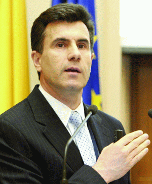 Lucian Croitoru, BNR: Nivel înalt la riscul de corupţie