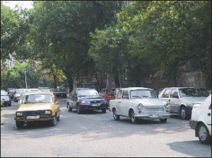 Vânzările producătorilor auto autohtoni au scăzut cu 14%, în primul trimestru