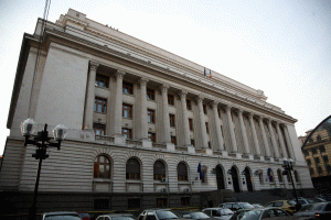 BNR a majorat ponderea numerarului şi depozitelor în rezerva valutară