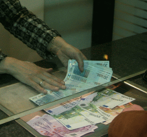 Explozia creditului a condus la o creştere a profiturilor înregistrate de marile bănci chineze.