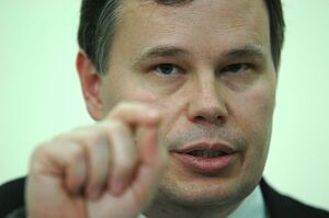 FMI: Neaccesarea banilor europeni va duce la dispariţia lor