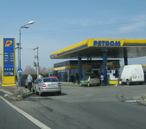 4,9 milioane euro, investiţii în staţiile "Petrom"