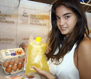 Ouăle lichide sunt ambalate în pungi de 2,5, 10 şi 20 de kilograme.