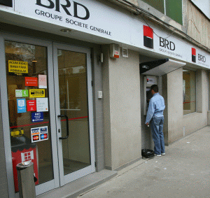 Transferurile internaţionale şi plăţile programate, disponibile acum prin BRD-Net