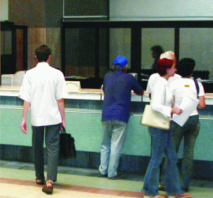 Creditul neguvernamental a crescut uşor în august, la 207,6 miliarde de lei