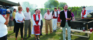 Ghenadie Bobeica, administratorul "WineRo", în cadrul primului cules de la Aliman.