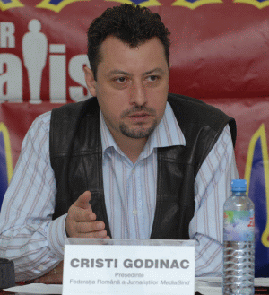 FRJ MediaSind, condusă de Cristi Godinac (foto), a informat Parlamentul European despre proiectul senatorului Ioan Ghişe, "Legea Jurnalistului".