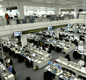 Profitul impozabil al diviziei de investment banking din cadrul "Deutsche Bank" a crescut cu 12%, la 1,1 miliarde euro. Analiştii anticipau numai 888 milioane de euro.