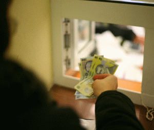 Restanţele la credite au urcat la 15,66 miliarde lei