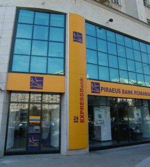 "Piraeus Bank Group" are o prezenţă internaţională în ascensiune, concentrată în principal pe zona Europei de Sud-Est, dar şi pe centrele financiare din Londra şi New York. Banca deţine 902 sucursale în Grecia, Albania, România, Bulgaria, Serbia, Egipt, New York, Londra şi Ucraina.