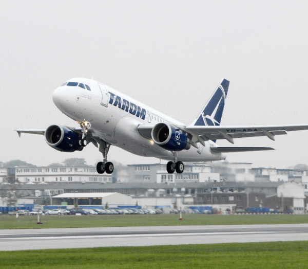 Managerul privat la "Tarom", anunţat până miercuri