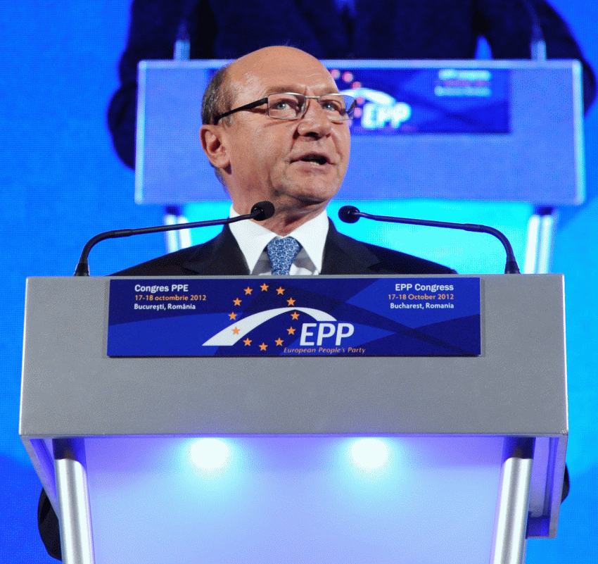 Preşedintele Traian Băsescu rămâne în continuare adeptul Statelor Unite ale Europei, construcţie politică şi instituţională care să asigure libertatea completă de circulaţie a lucrătorilor şi un Cod al Muncii European.