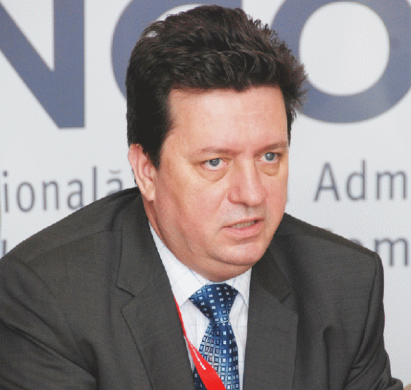 "Utilizatorii români plătesc astăzi unul dintre cele mai mici tarife din Uniunea Europeană la telefonia mobilă, 2,2 eurocenţi pe minut", a declarat Cătălin Marinescu.