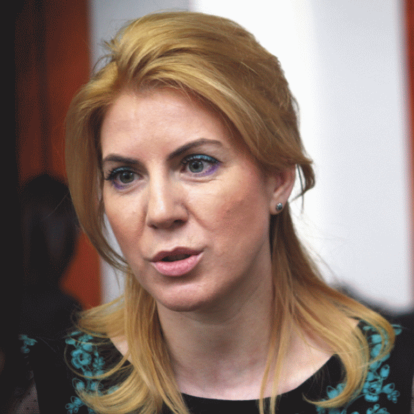 "Şcoala de Business", sprijin pentru tinerii antreprenori