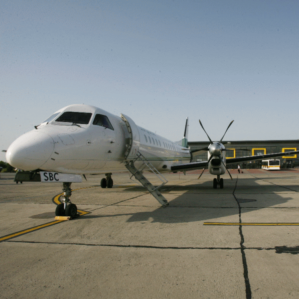 Brokerii nici nu se ridică din pat pentru Aeroportul Timişoara