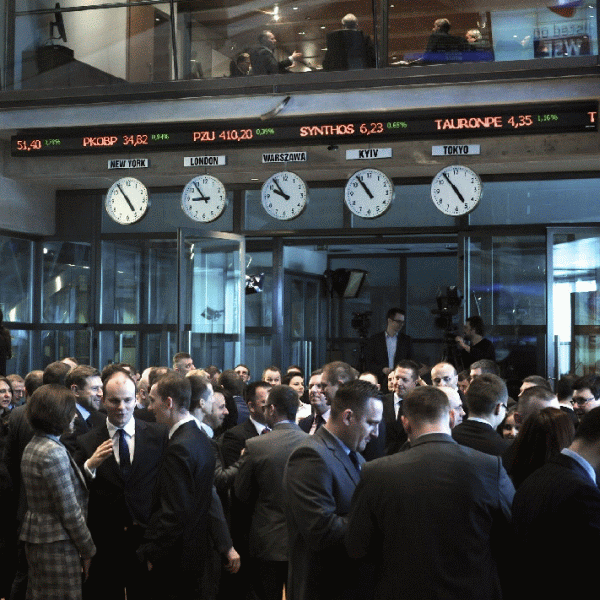 Operatorul Bursei din Varşovia cumpără 30% din Aquis Exchange