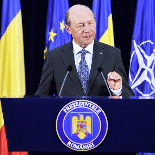 Când Victor Ponta şi Crin Antonescu se ceartă, Traian Băsescu câştigă 