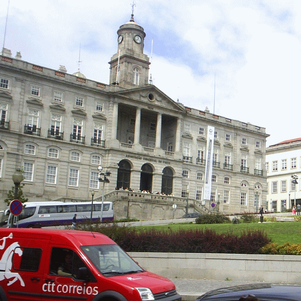 Portugalia are o ţintă de deficit bugetar de 5,5% din PIB anul acesta, respectiv de 4% în 2014.