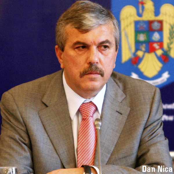 Nica: "Listarea Romtelecom poate fi duală, la Bucureşti şi Londra sau Frankfurt"