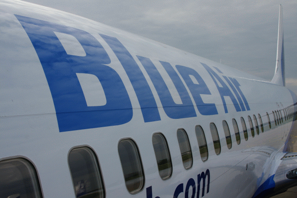 Noul proprietar Blue Air vizează 1,5 milioane de pasageri în 2014
