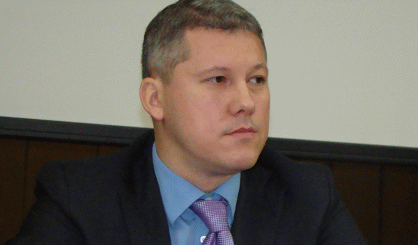 Predoiu (PDL): "USL decuplează România de Vest şi se uită spre Estul îndepărtat"