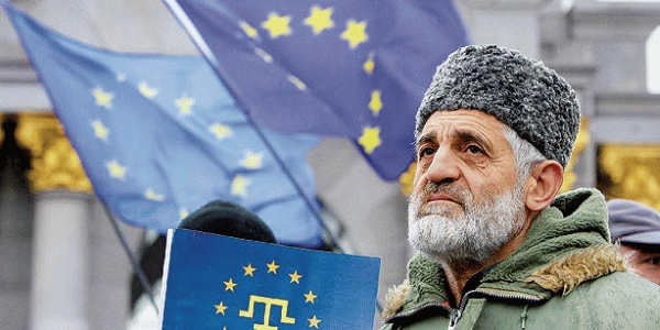 Tătarii din Crimeea se pregătesc să voteze pentru autonomie