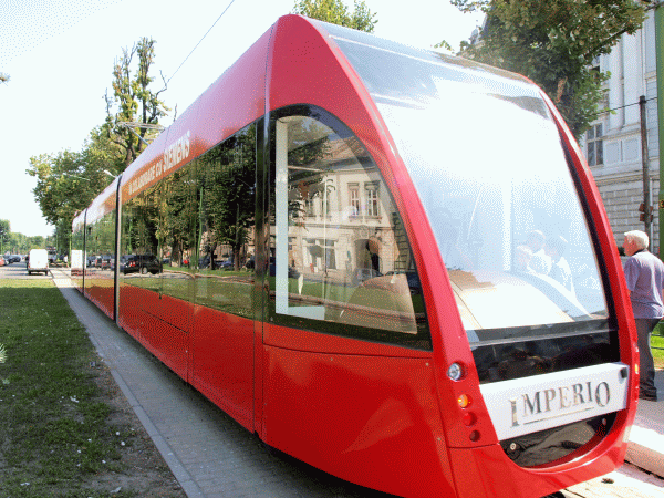 Primăria municipiului Arad va cumpăra 6 tramvaie Imperio de la Astra Vagoane Călători Arad 
