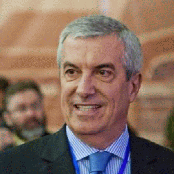 Tăriceanu a lansat Grupul de Iniţiativă pentru Păstrarea Identităţii Liberale