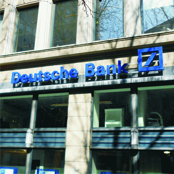 "Deutsche Bank", avertizată în privinţa tranzacţiilor cu materii prime