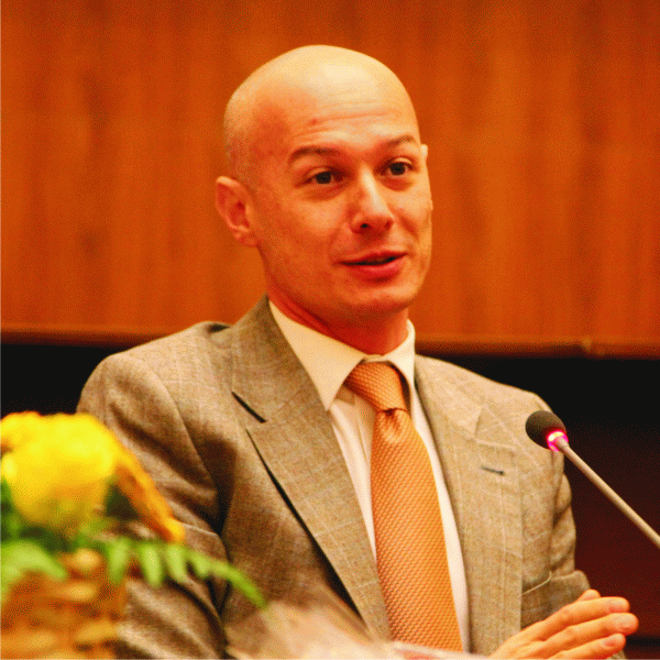 Bogdan Olteanu consideră că băncile ar putea acorda credite pe baza depozitelor atrase.