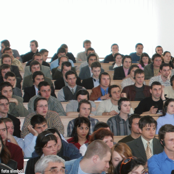 APMCR a atras fonduri europene pentru integrarea studenţilor pe piaţa construcţiilor