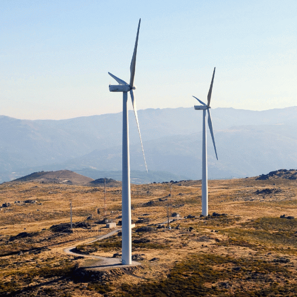 ANRE a prelungit cu patru luni certificarea centralelor eoliene şi solare