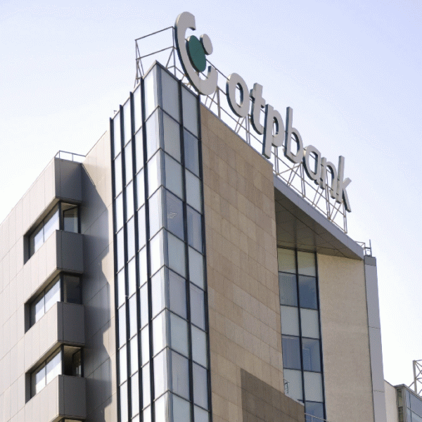 OTP cumpără Millennium Bank pentru 39 milioane euro