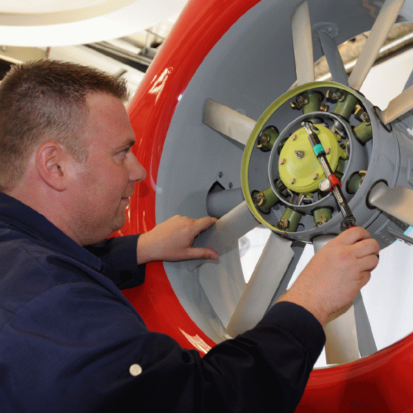 Investiţia Airbus Helicopters la Ghimbav ar urma să creeze 700 de noi locuri de muncă