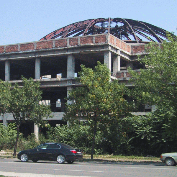 Peli, JLL: "Toate fostele fabrici din Capitală vor deveni proiecte imobiliare"