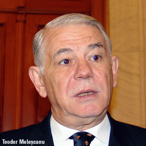 Teodor Meleşcanu şi-a depus candidatura la Preşedinţie