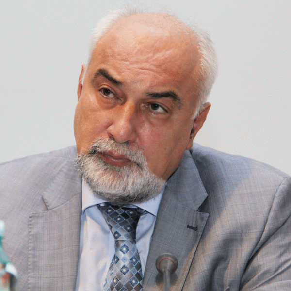 Varujan Vosganian: "Traian Băsescu nu trebuie lăsat să se reinsereze, prin intermediul PMP, în dreapta politică"