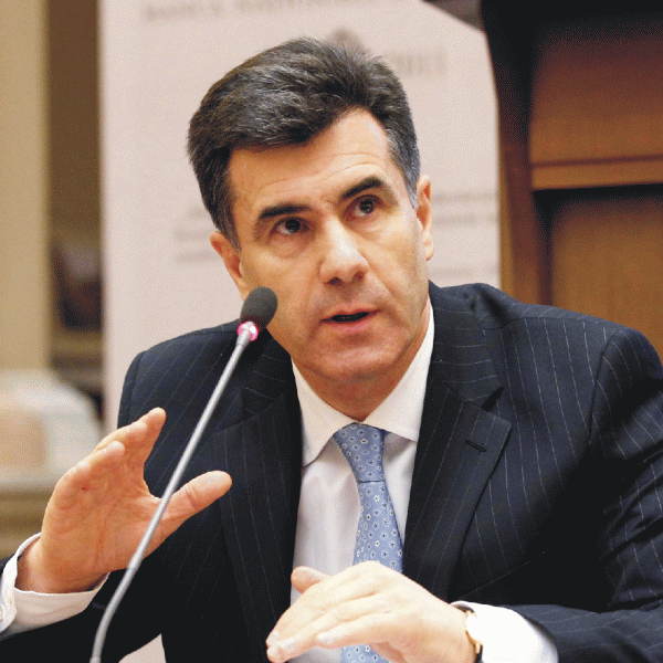 "Relaxările fiscale nesustenabile tind să se înmulţească înainte de alegeri"