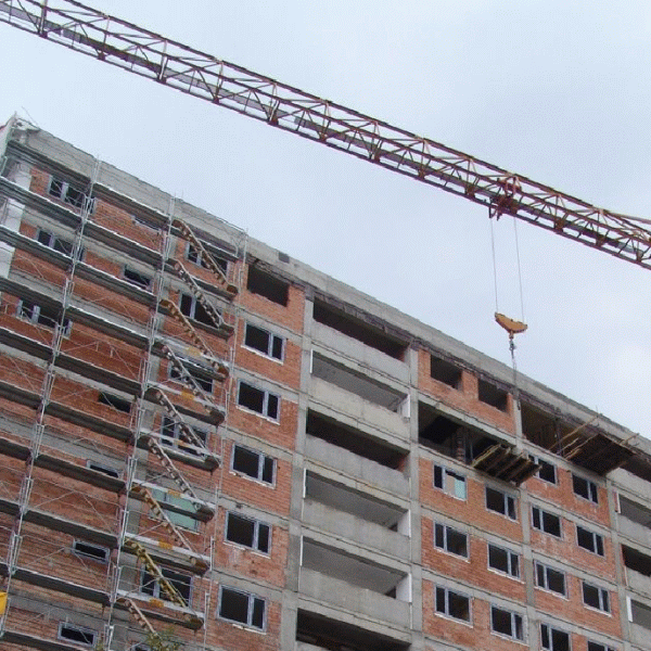 "Cererea pentru credite de locuinţe va continua să scadă, anul viitor"