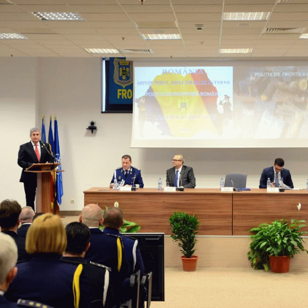 Ministrul Gabriel Oprea a fost prezent la prezentarea raportului Poliţiei de Frontieră.