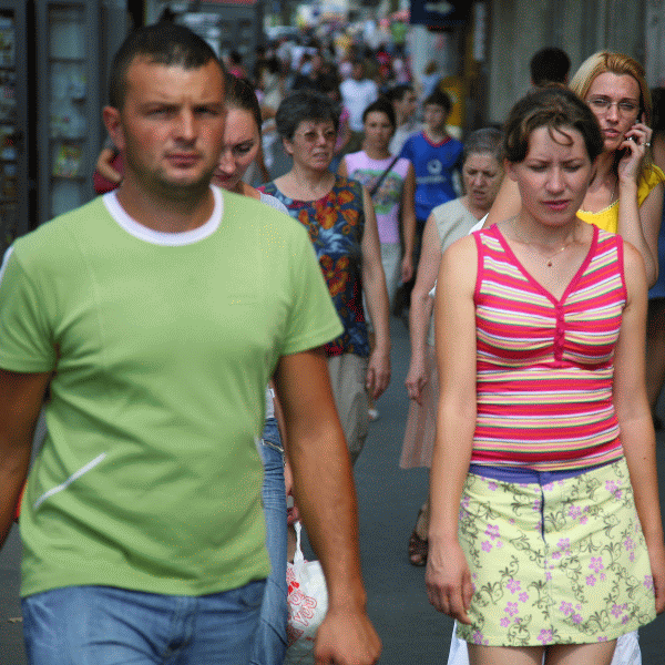 Desfiinţarea pieţelor anunţă ruperea contractului social