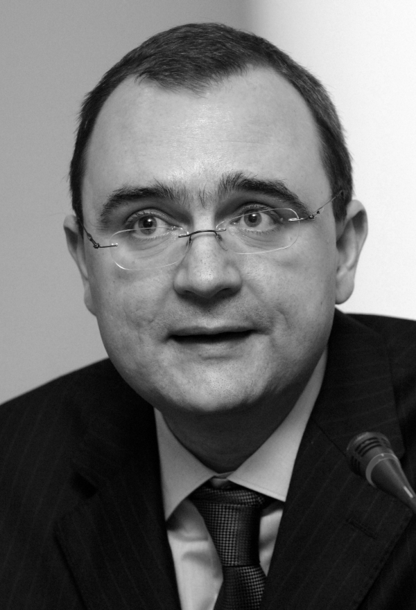 Avocatul Boştină primea contracte dacă plătea comisioane de 30% pentru şeful Electrica