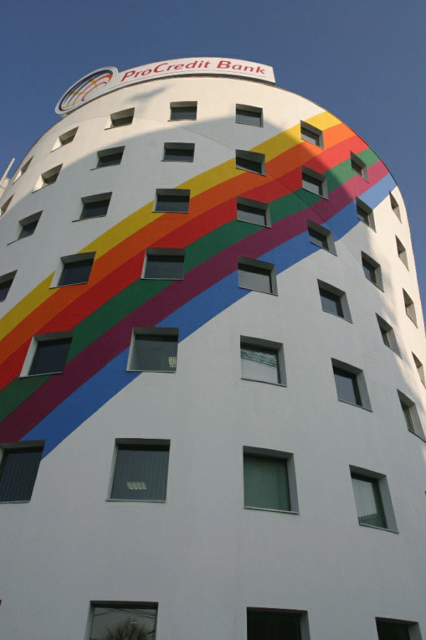 Fitch Ratings a confirmat ratingul ProCredit Bank la BBB- 