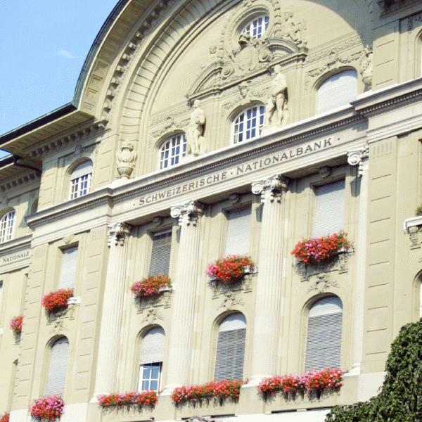 Banca Elveţiei are pierderi record din cauza deprecierii francului