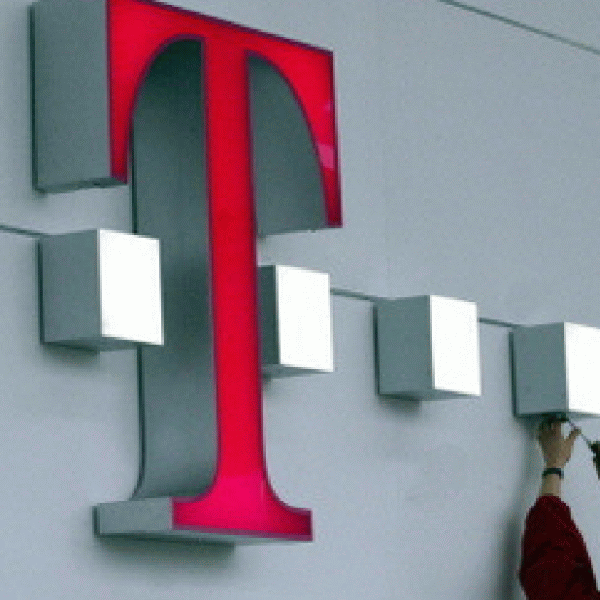 Banca poloneză Alior a convenit cu Telekom România să furnizeze servicii clienţilor companiei