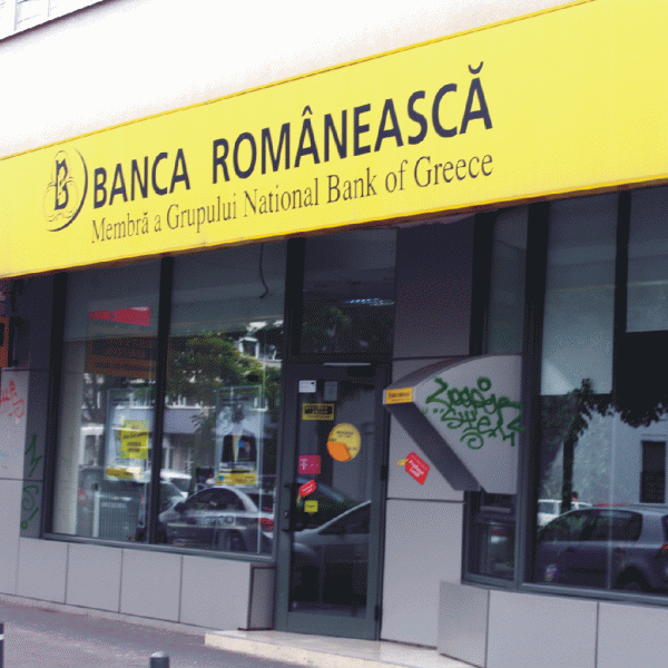 Banca Românească cere jumătate din salariul minim pe economie pentru eliberarea unui act
